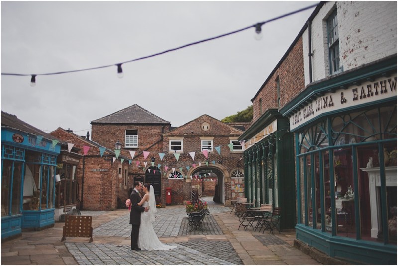alernative-wedding-photographer-leeds-195